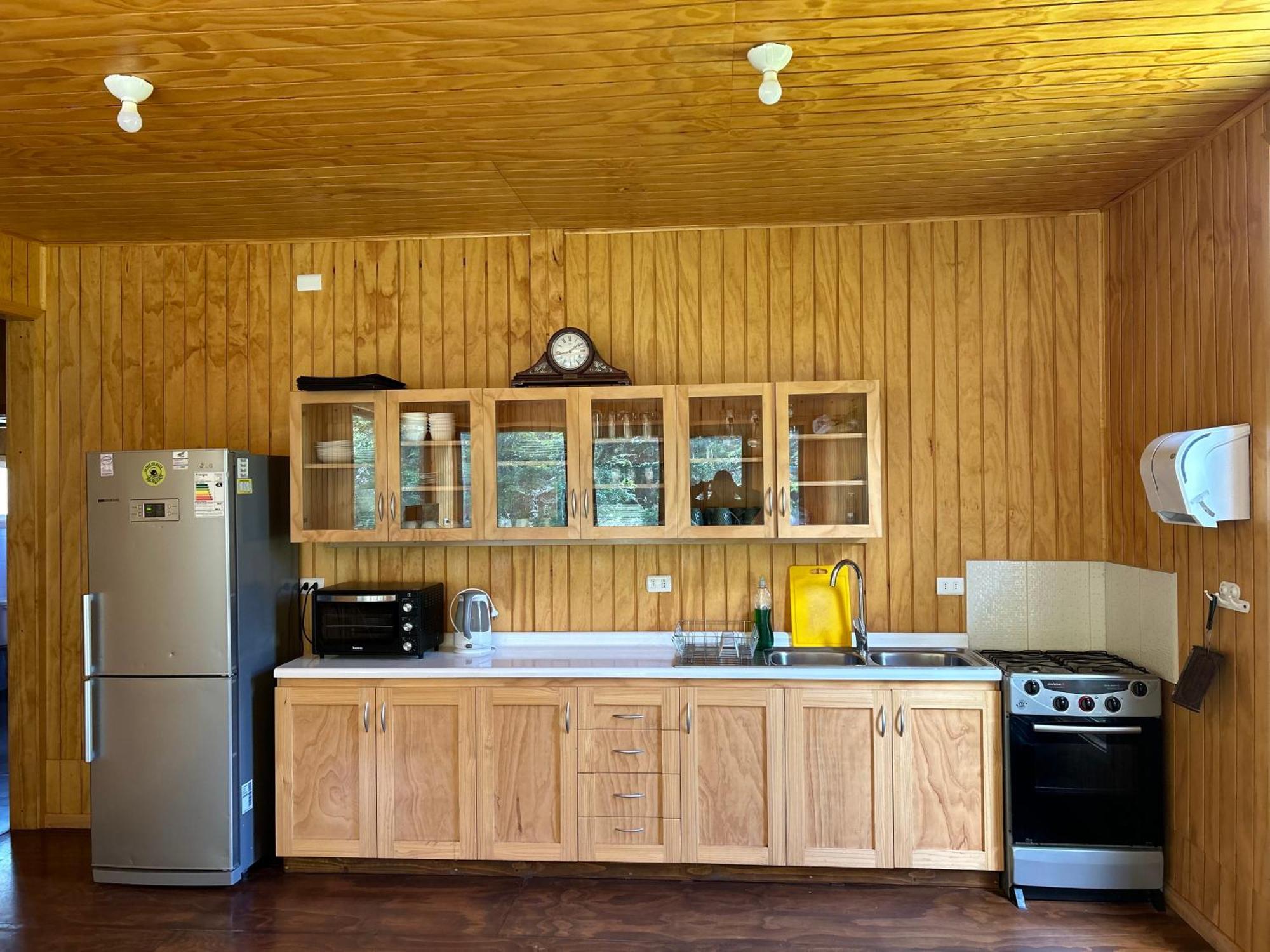 Quelen Patagonia Hostel Villa Cerro Castillo Luaran gambar
