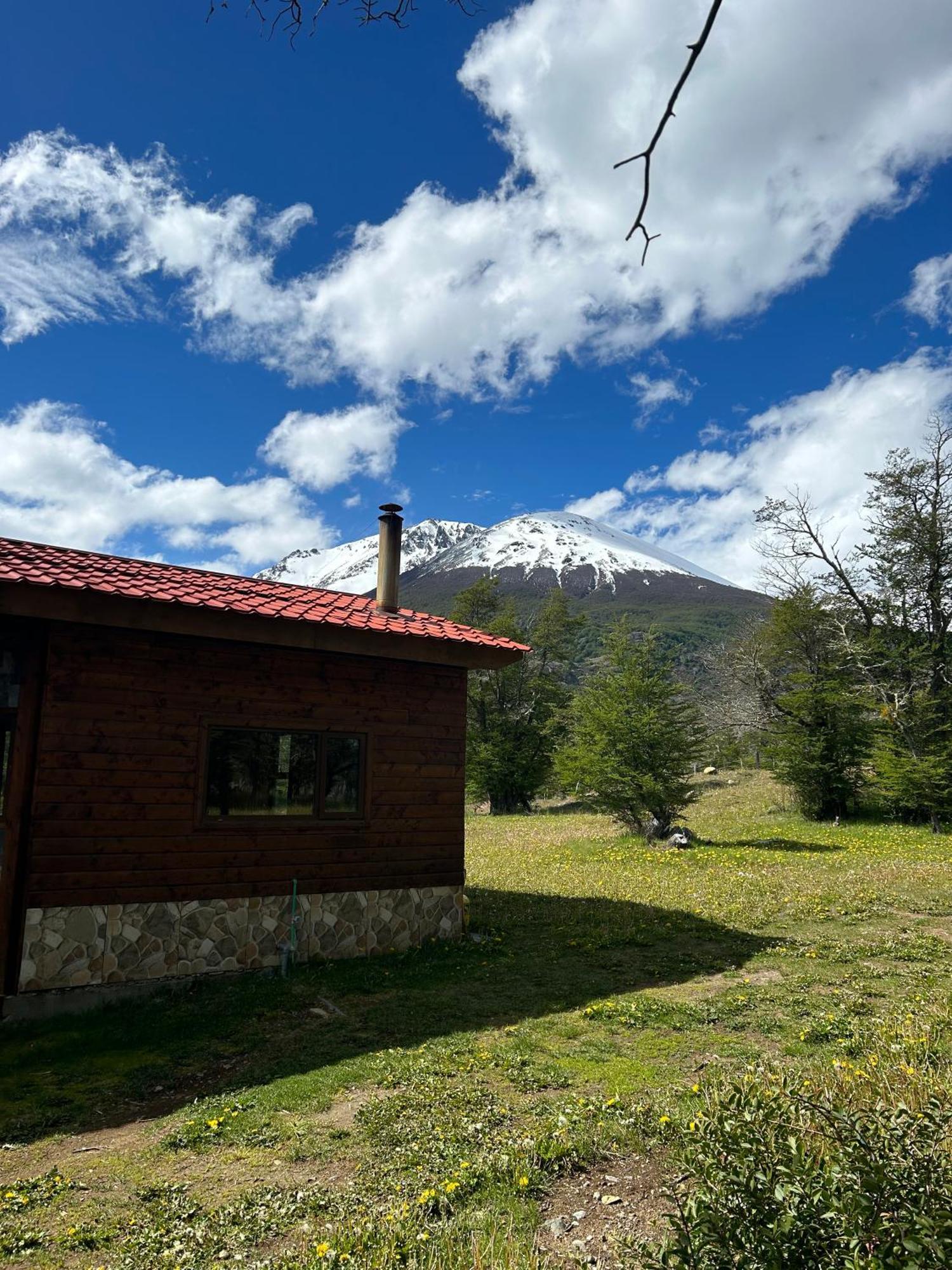 Quelen Patagonia Hostel Villa Cerro Castillo Luaran gambar